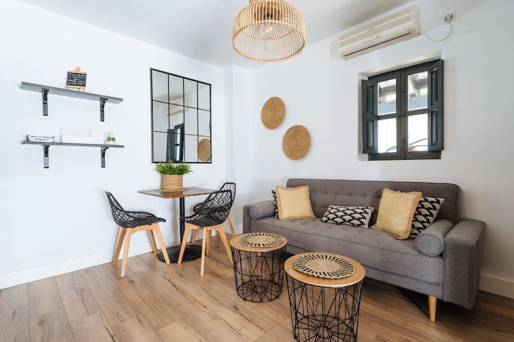 New Apartment In Traditional Building Of The XVI Century Seville Exterior photo